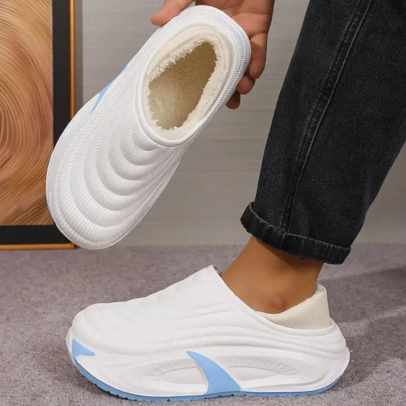 Herren Wasserdichte EVA Warme Plüsch-Hausschuhe Winter 2026 Weiche Dicksohlige Flauschige Pantoffeln Übergrößen Komfort-Plateau-Clogs Schuhe – Detail 13