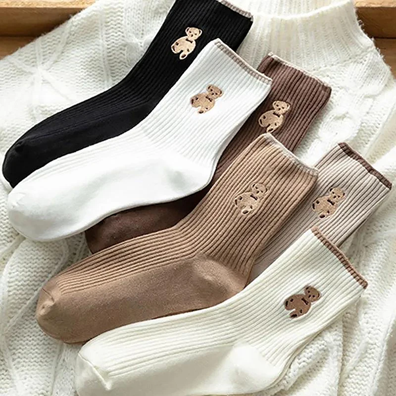 Chaussettes en coton doux avec ours de dessin animé pour femmes, bas décontractés coréens Kawaii, café, automne, 1 paire