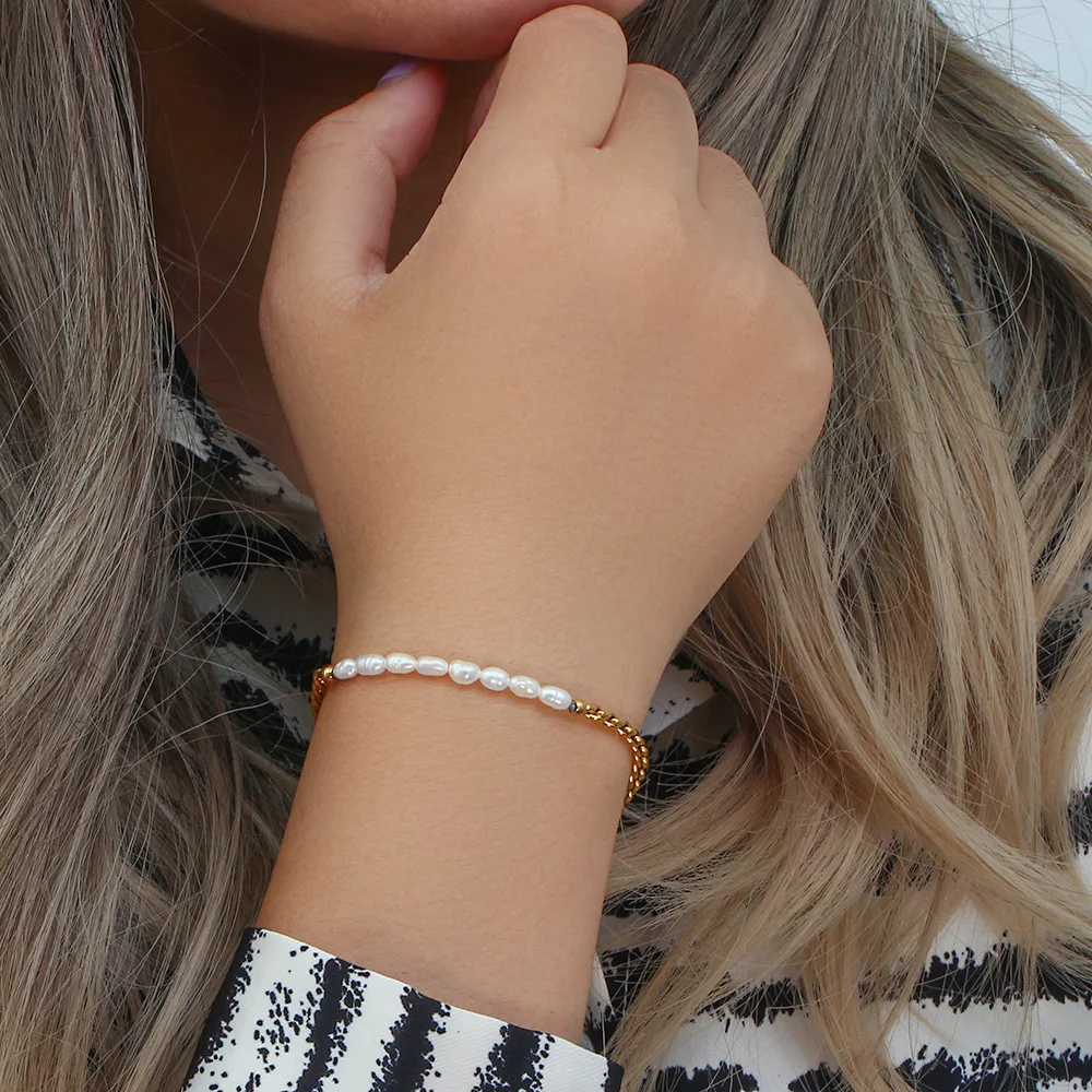 Elegant Stainless Steel Bracelet, High-quality Waterproof Jewelry