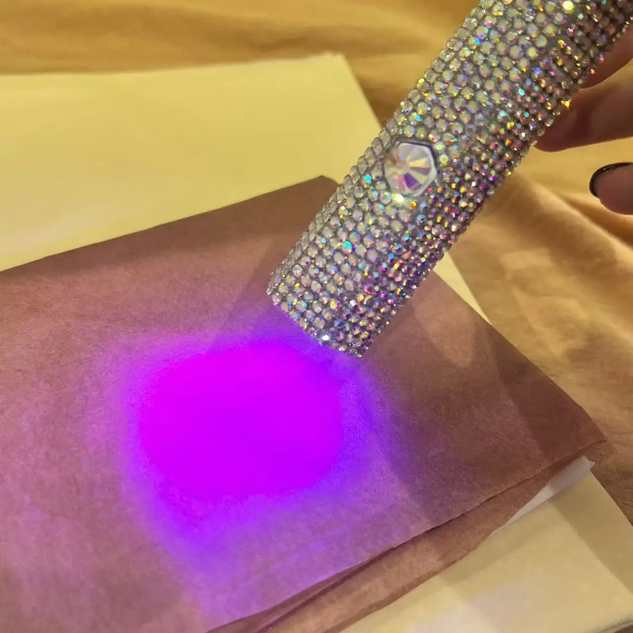 Nail Art Nieuwe kleur diamant UV-lamp met display Draagbare fototherapie UV LED-lamp Mini handlamp Nail Art Tools