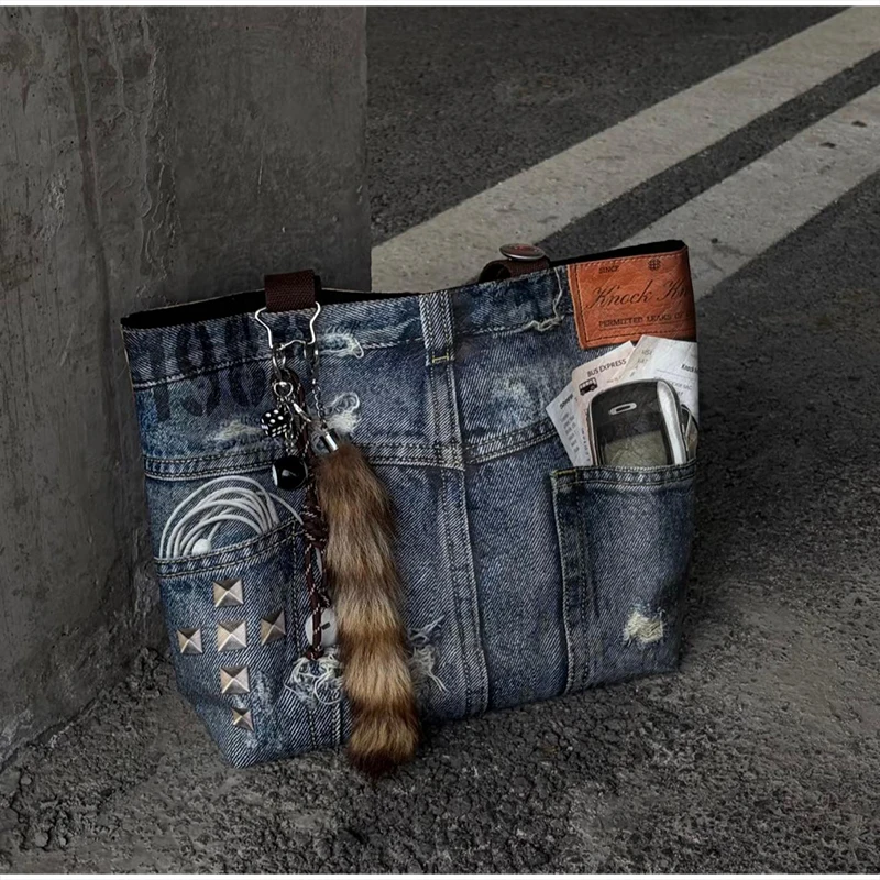Reversible PVC-Schultertasche mit beidseitigem Druck, Retro-Denim-Print, wasserdichte Einkaufstasche mit großer Kapazität, leichte Einkaufstasche – Detail 9