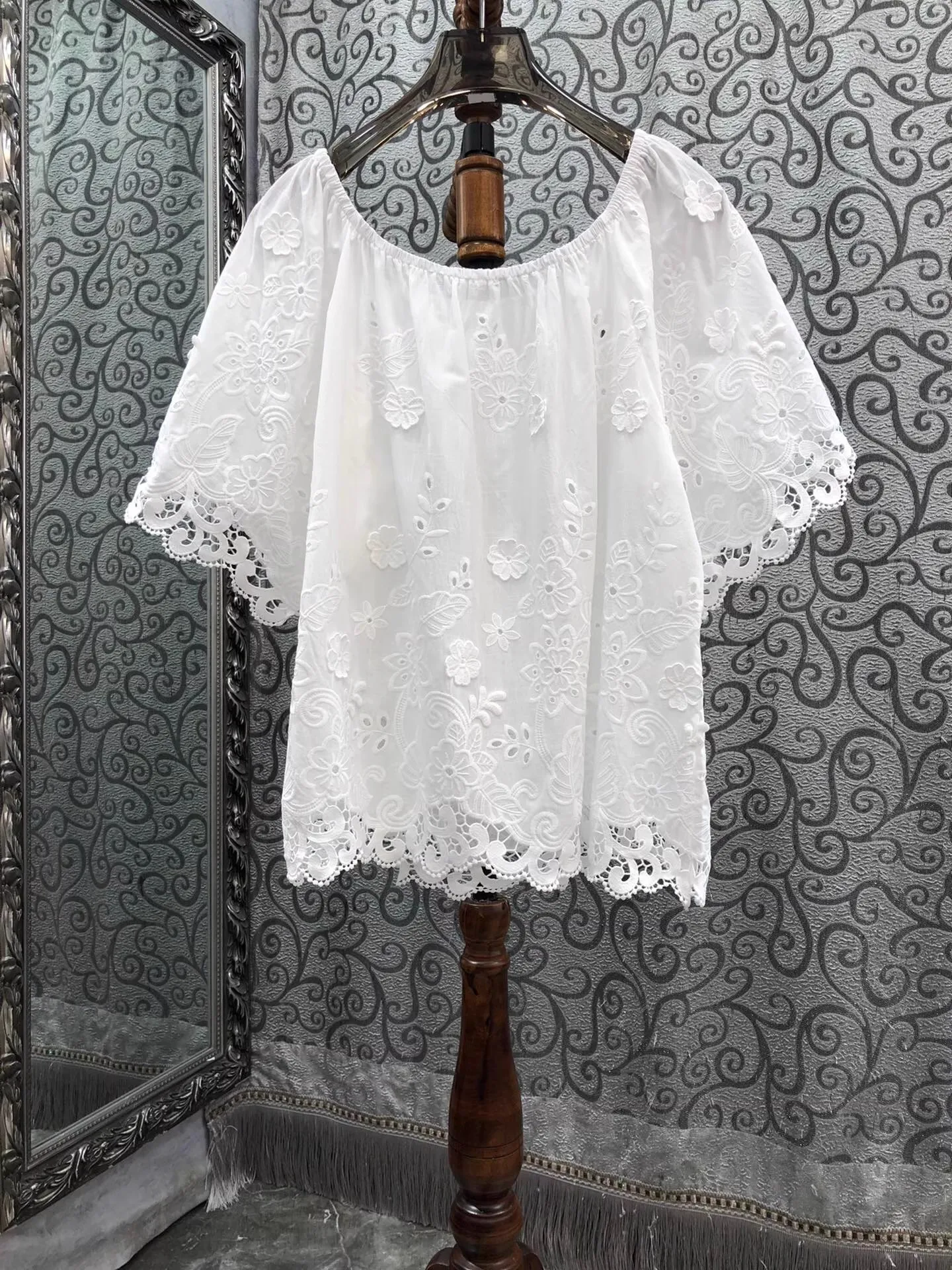 100% couverture en coton 2025 été mode blanc bleu Blouses dame Sexy Slash cou Crochet dentelle broderie à manches courtes hauts courts