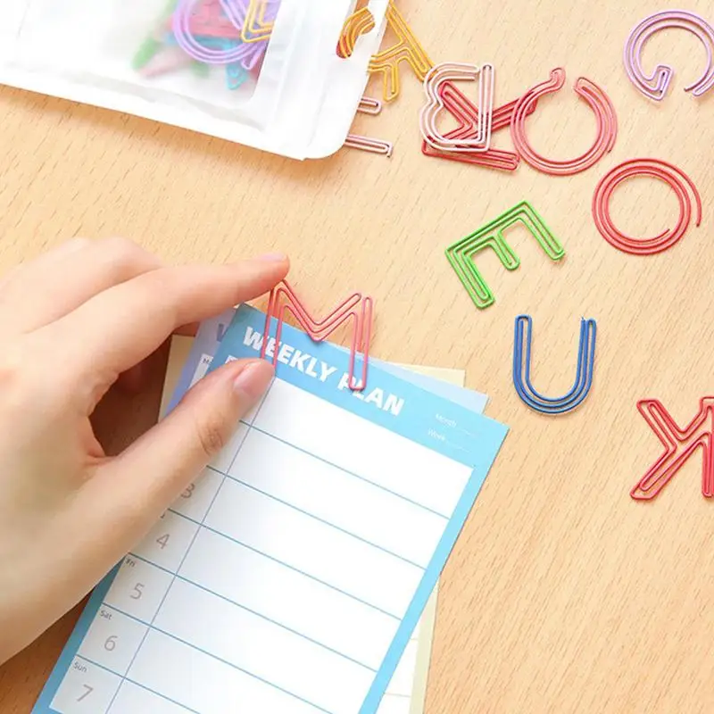 Graffette In metallo 26 pezzi graffette multifunzione In più colori insegnanti lavoratori graffette per rilegatura per pennarelli per calendari