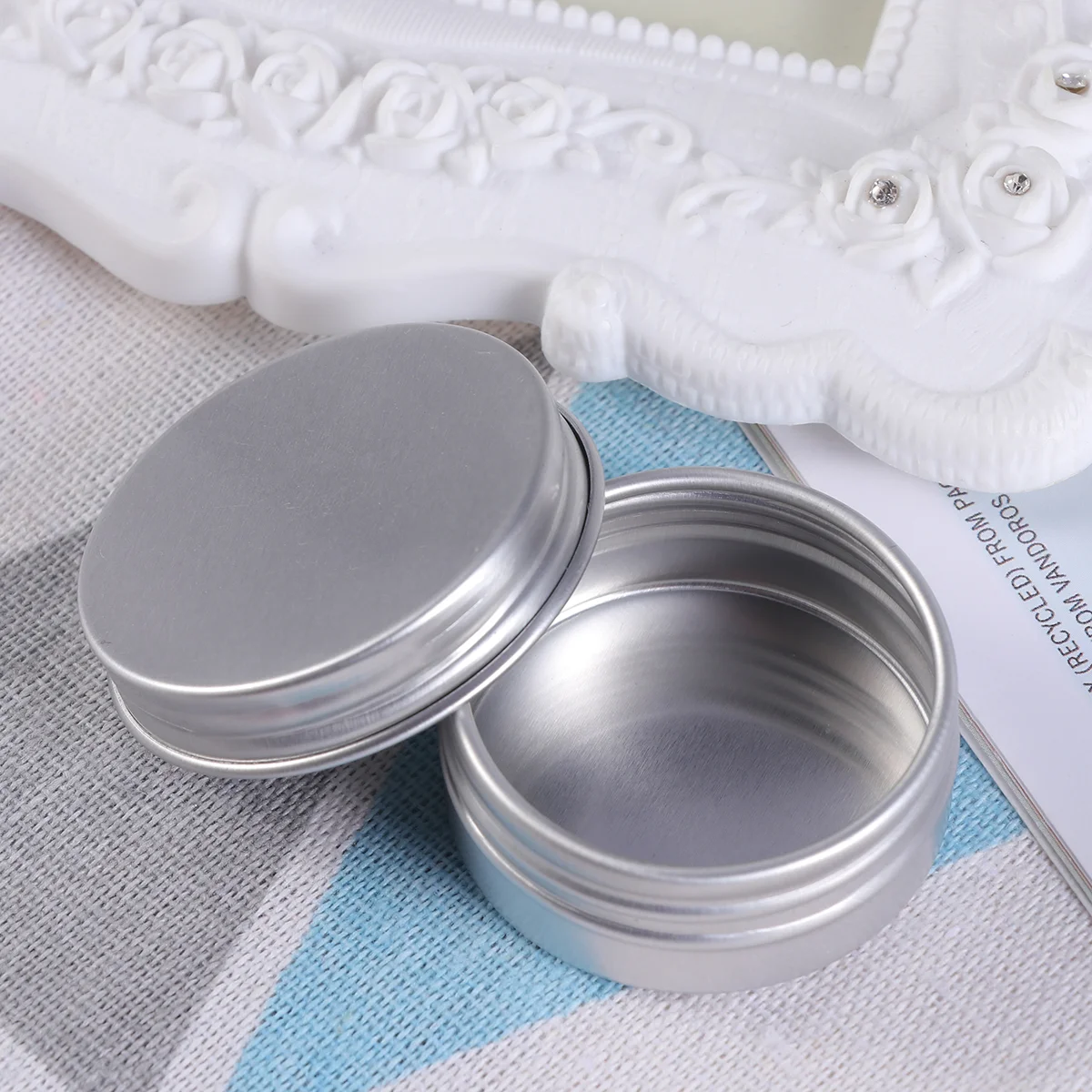 15 Ml Empty Pot Jars Tube Glass with Lids Containers Tealight Tin Holder Candy Cans to Fill