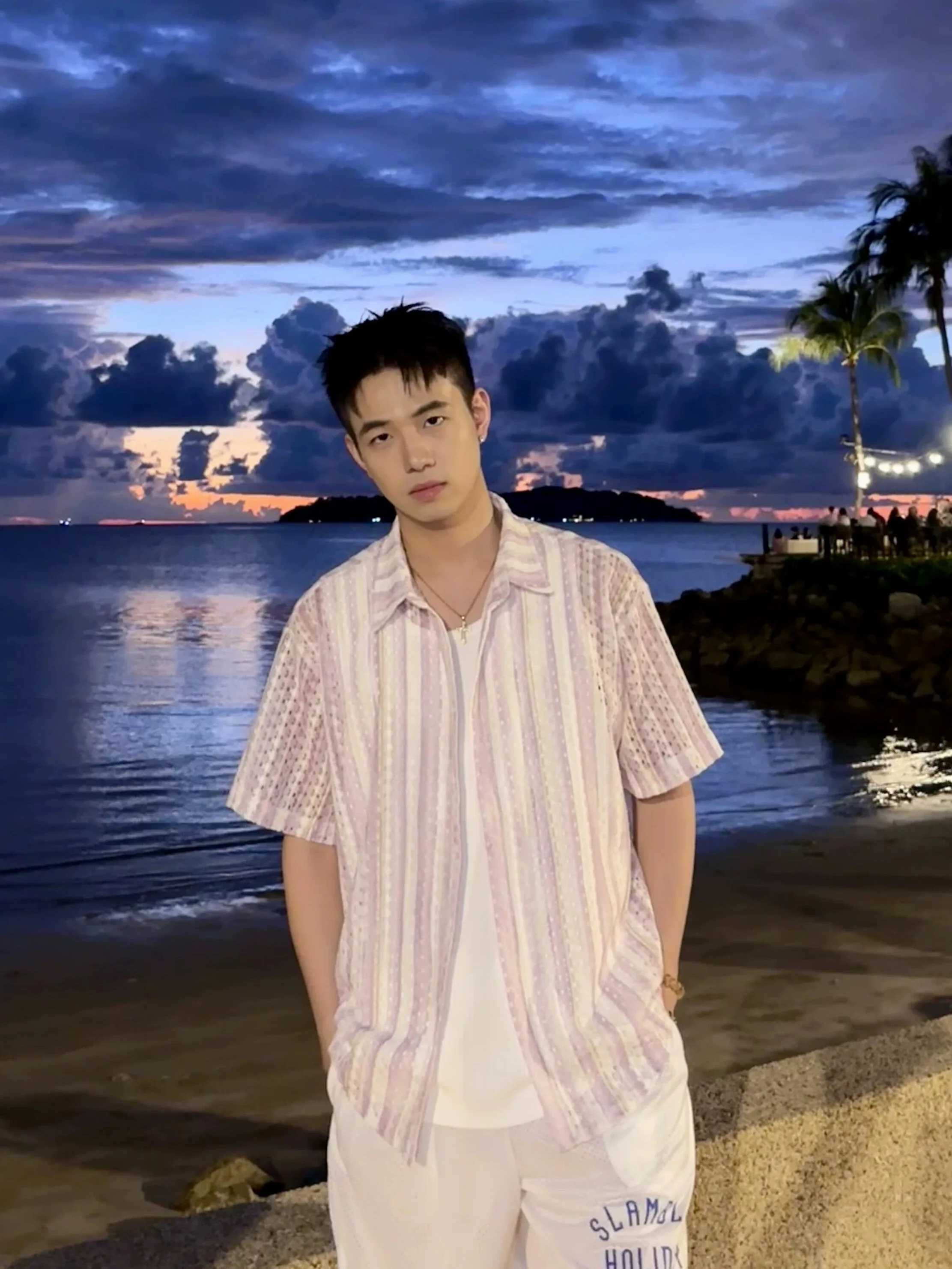 

Hawaii Hollow out Color Knitted Short Sleeve Shirt Men Summer Vacation Beach Casual Loose Shirt Breathable Skin-Friendly