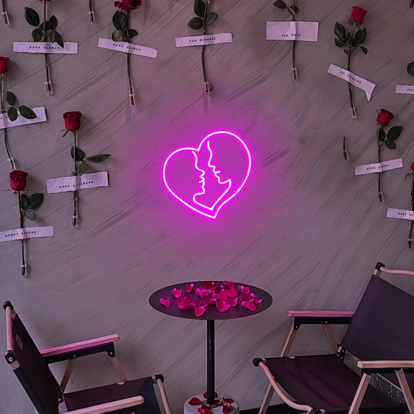 Dekorasi Dinding Neon Hati Lampu Malam LED Kiss Dapat Diredupkan untuk Dekorasi Ruang Tamu Pesta Kamar Tidur Hadiah Valentine Bertenaga USB untuk Pasangan