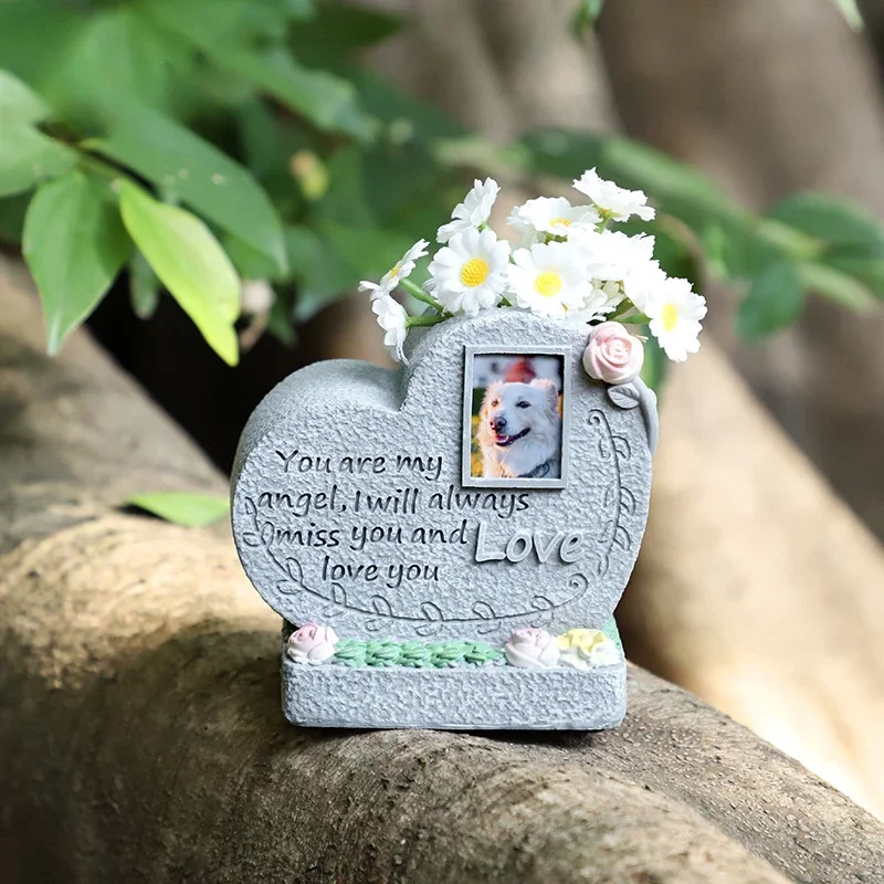 Pet tombstone Cat and dog funeral tombstone resin decoration Outdoor garden pet monument Creative memorial stone crafts