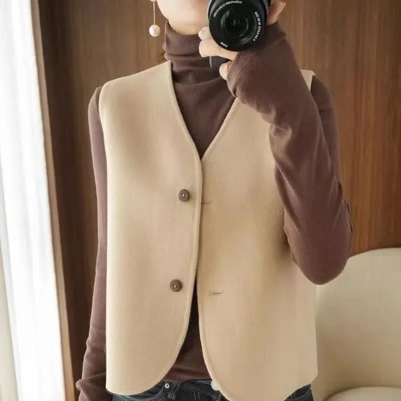 

Women's Short Wool Blend Vest 2026 New Arrival Autumn Winter Sleeveless Tweed Bolero Jacket Petite Size Stylish Layering Piece