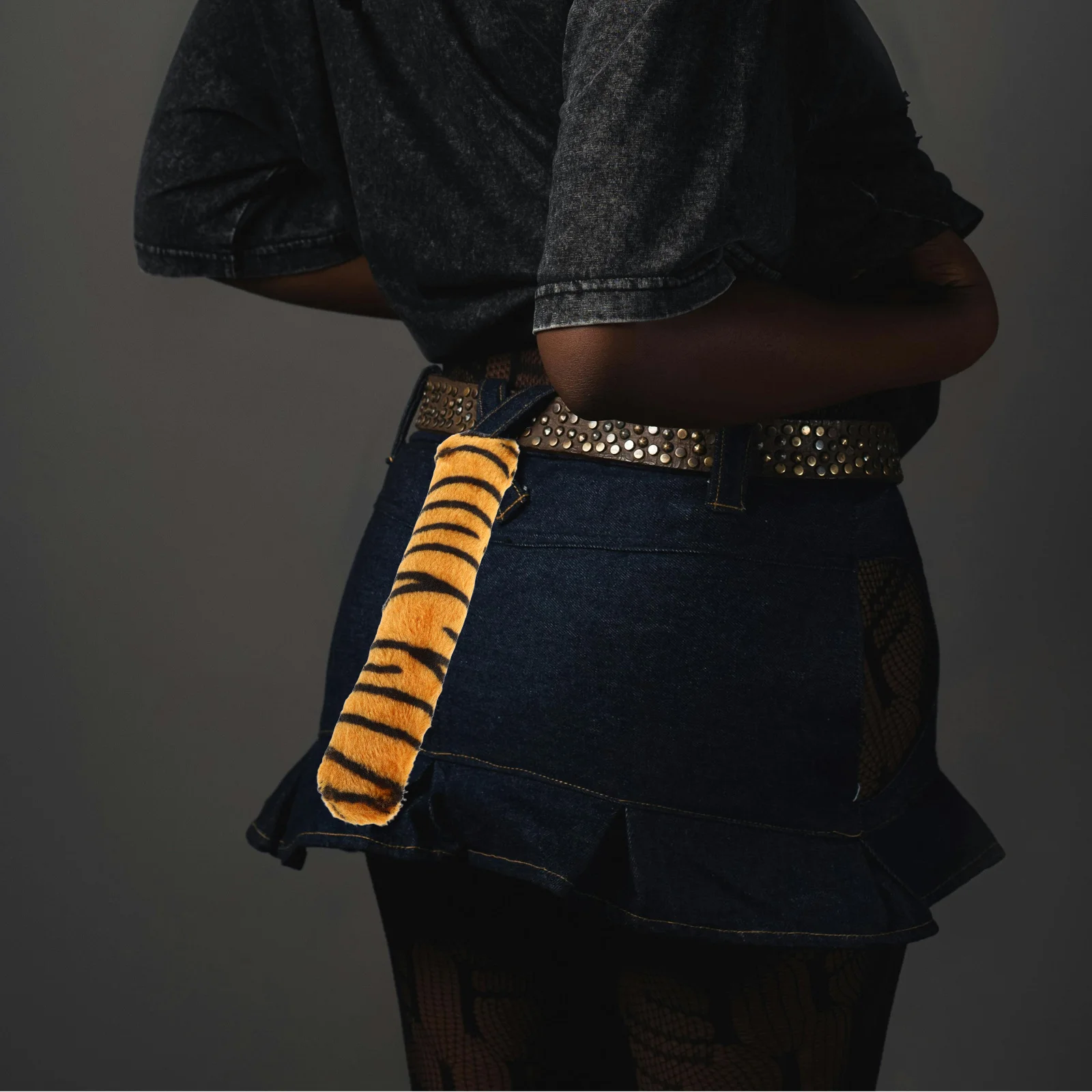 Tigre cauda traje acessório macio falso animal cosplay festa de halloween vestir-se prop para crianças adultos peludo cauda jogar