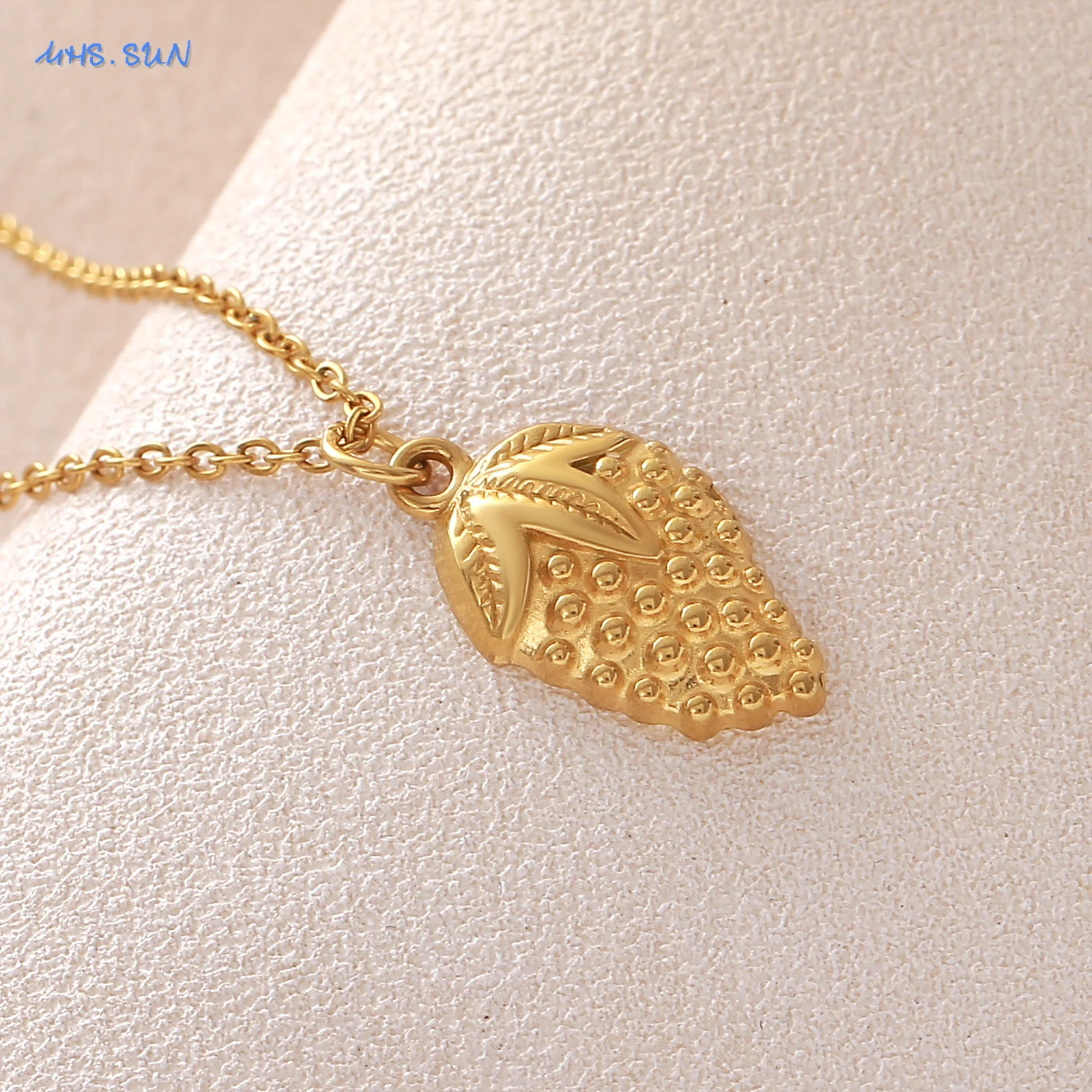 MHS.SUN Gold Plated Strawberry Pendant Necklaces Fashion Stainless Steel Fruit Chain Choker For Women Men Jewelry Waterproof