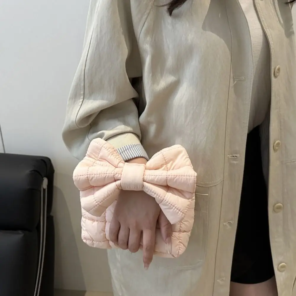 

Portable Solid Color Cloud Pleated Bag Purse Mini Handbag Bow Handbag Quilted Korean Style Wrist Bag Travel