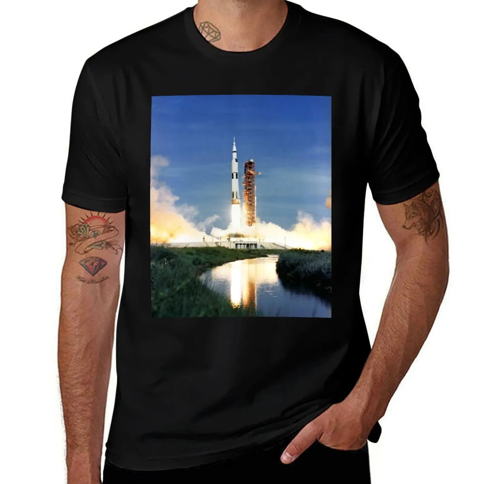 Saturn Graphic T-Sh… - image