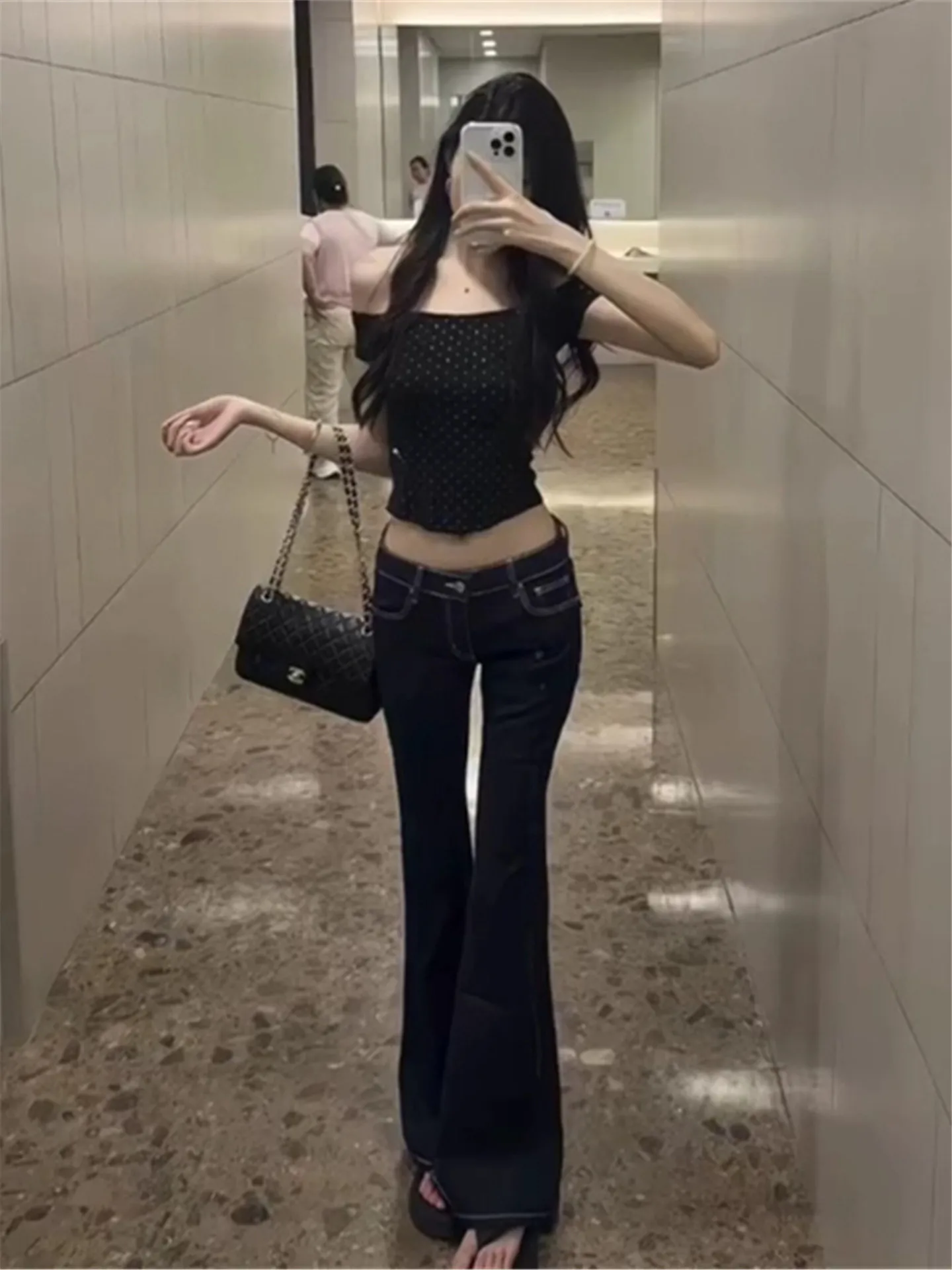 

Женские джинсы-клеш с высокой талией, облегающие, эластичные, из хлопка, глубокого цвета, для повседневной носки