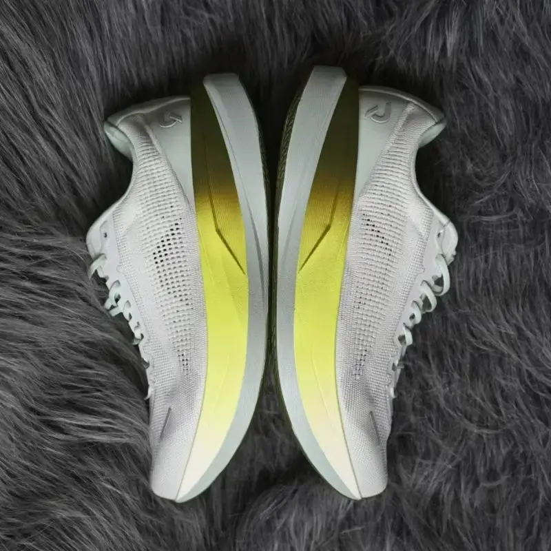 2026 New Brand Walking Jogging Shoes For Men Women Thick Soled Running Shoes Unisex Soft Sole Gym Training Shoe Sport Shoes