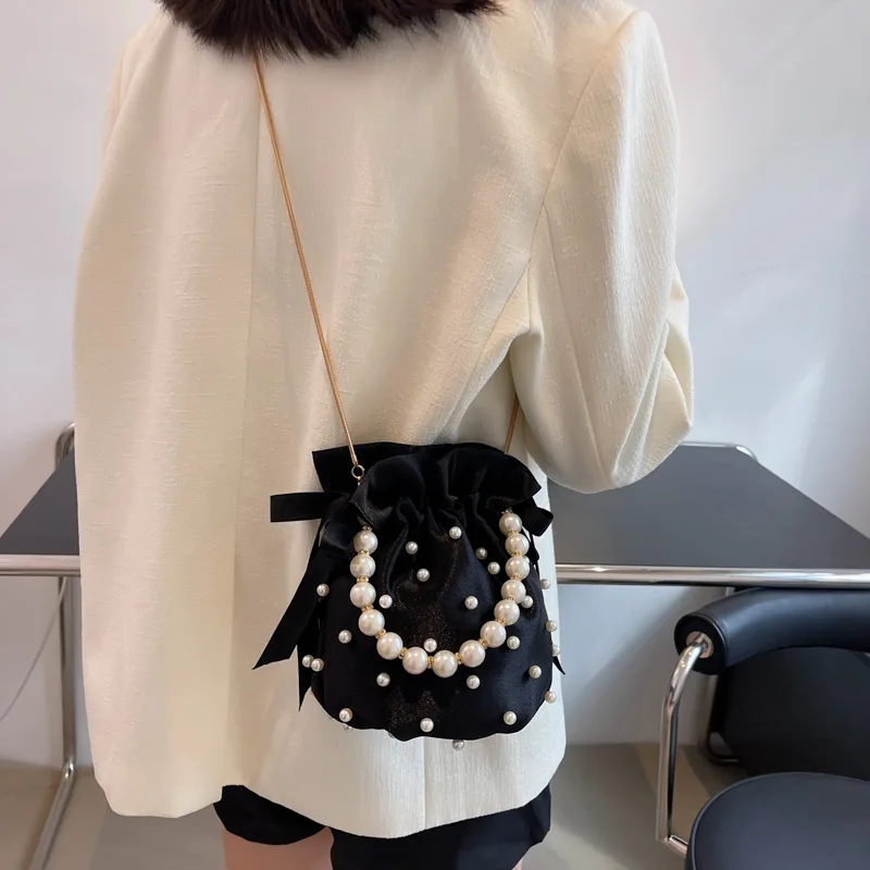 Luxury Designer Handbag Shoulder Bags For Women Lady Handbag Pearl ImitationSilk Bucket Bag Designer Luxury Bag Female Crossbody