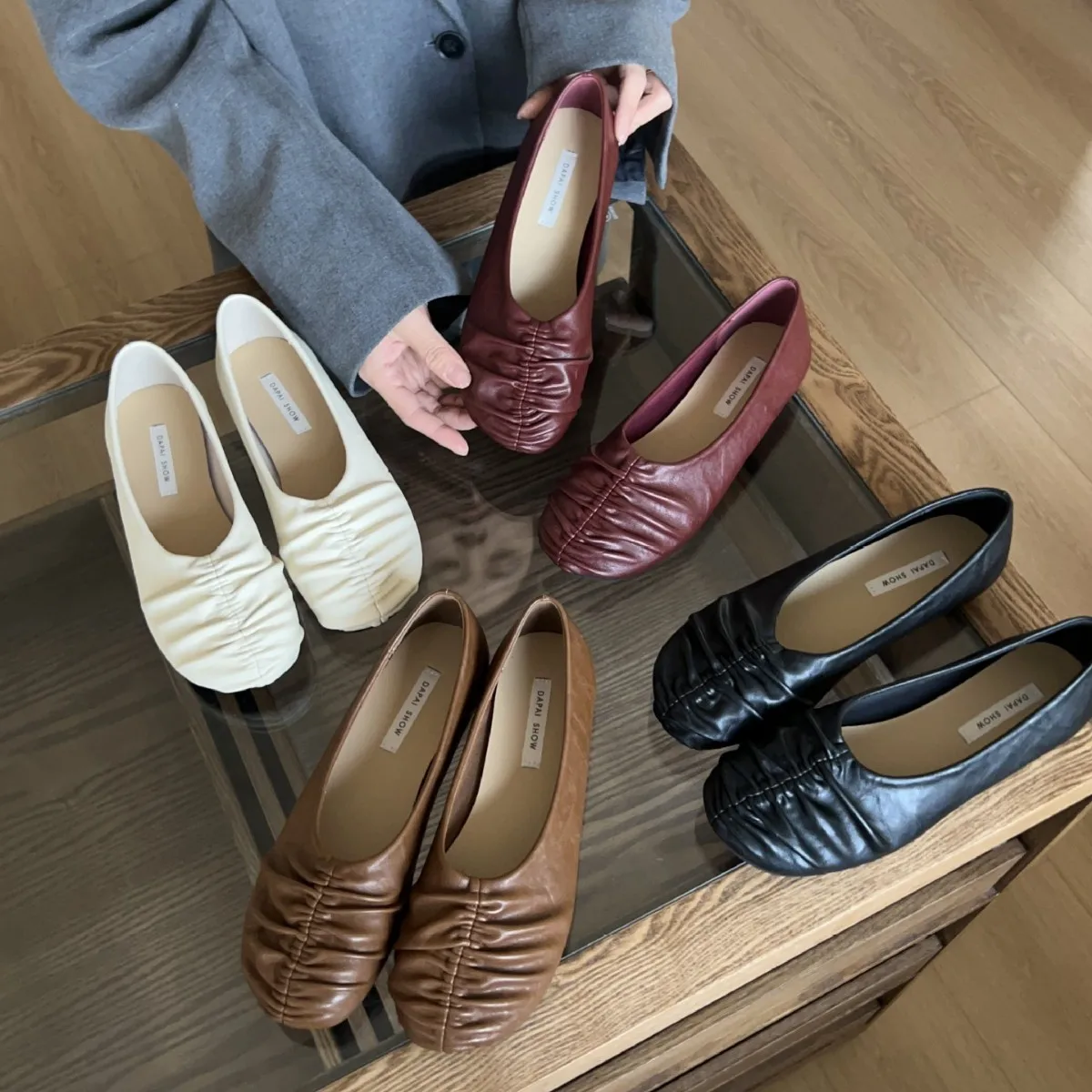 

Мокасины с круглым носком, мягкие слипоны, повседневные женские кроссовки, модельные туфли на плоской подошве, женские мокасины без шнуровки с неглубоким носком, новинка 2025 г.