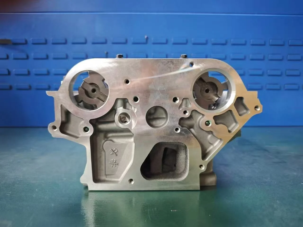 Culata de motor completa 1,6 N14B16 EP6DT 910570 910670 910770 para Peugeot 207 308 y Citroen C4