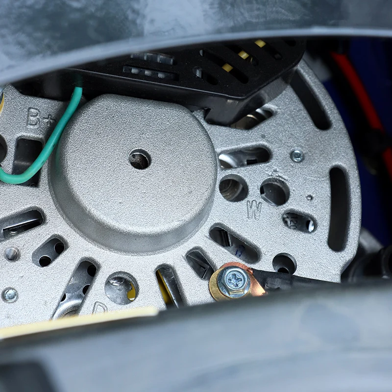 منتج شعبي مخصص، جزازة العشب متعددة الوظائف للتحكم عن بعد، تباع بسعر المصنع