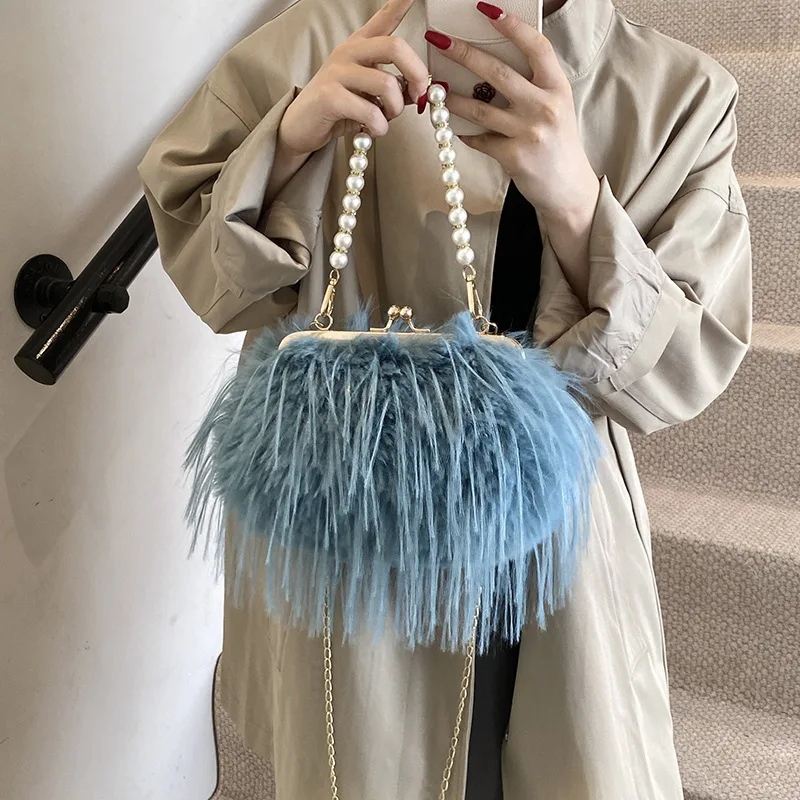 Bags Hairy Tassel Bag Autumn/Winter 2024 New Forest Sweet Girl Pearl Chain Crossbody Small Square Bag Ladies' Dinner Bag