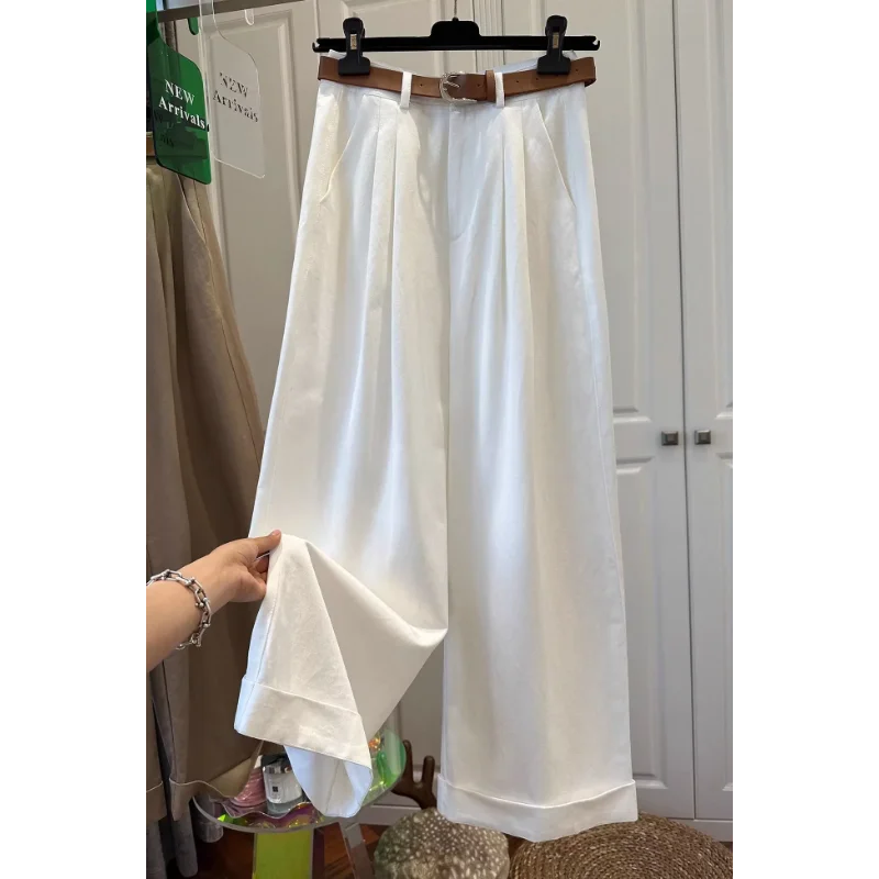 

Женские белые плиссированные широкие брюки с высокой талией и коричневым поясом, офисные повседневные брюки