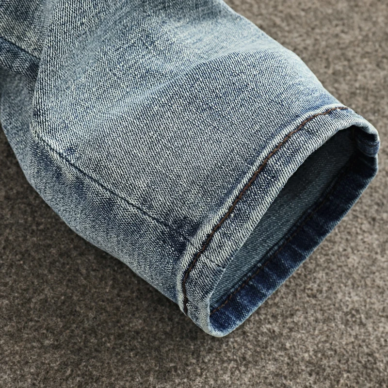 Designer Fashion Men Jeans High Quality Retro Light Blue Stretch Slim Fit Painted Ripped Jeans Men Vintage Denim Pants Hombre