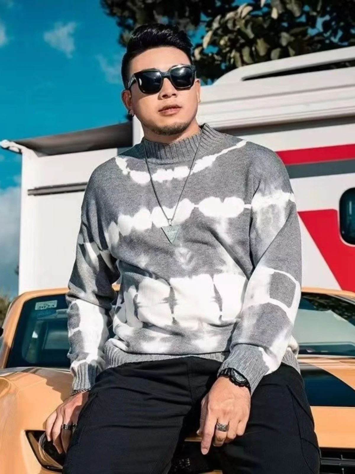 

Trendy plus Size Men's High Neck Sweater Color Block Loose Fit Overhead Knitted Winter Casual Wear Comfortable Long Sleeve