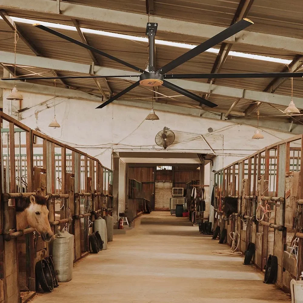 Ventilador industrial comercial de 12 pés HVLS 220V Ventilador de teto de grande ventilação com motor AC para fabricação de plantas e restaurantes agrícolas