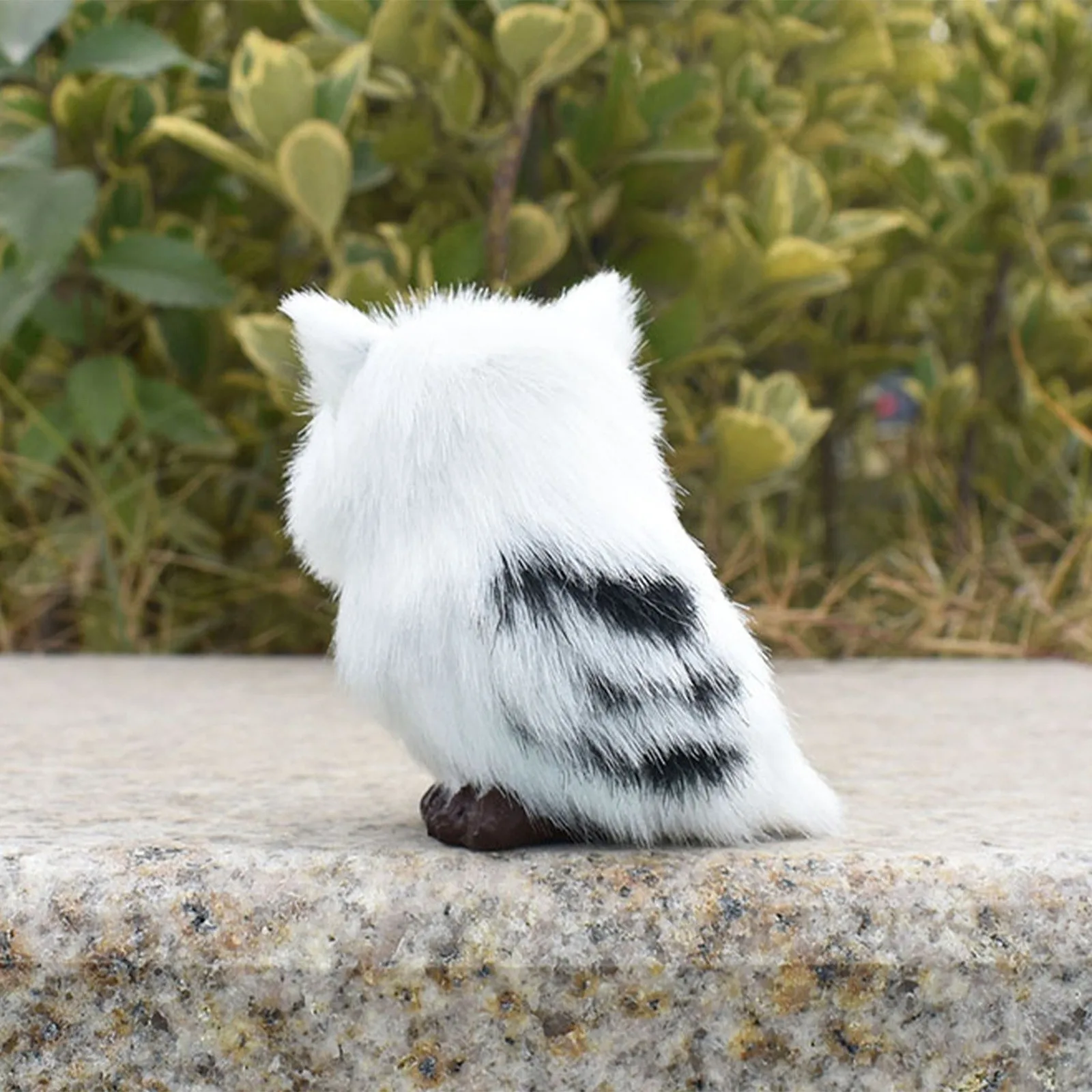 1pc Simulated Owl Model Decorative Ornament, Realistic Cute Furry Owl Statues, Outdoor Garden, Patio Decorative Bird Ornaments