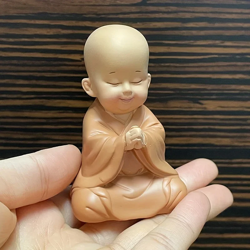 Cute Small Monk Status Figurines Religion Buddha Resin Crafts Desk Miniatures Ornaments Accessories Home Decor Car Decoration