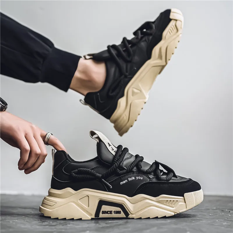 The 2026 new men's casual sports shoes are durable, comfortable, breathable, thick-soled and wear-resistant  shoes for men