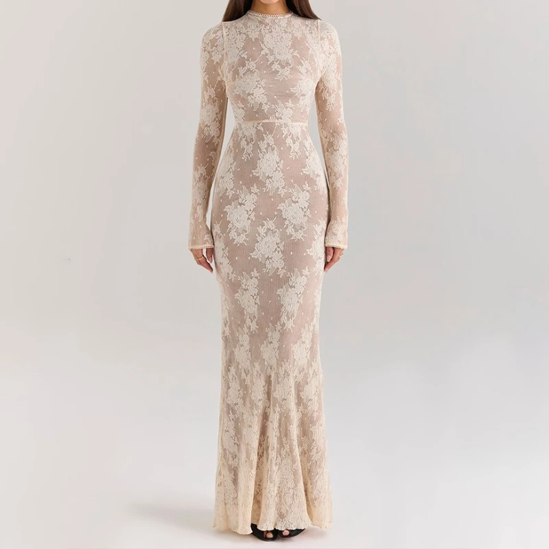 Spitze Neues Langarm-Kleid mit Rundhalsausschnitt Sexy Hot Girl French Slim Cutout Hüftlanger Rock