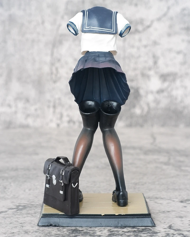 16 cm Transparent Die Kaiser Neue Kleidung Schöne Mädchen Anime Handgemachte Action-figuren Desktop Fall Dekoration Ornament Geschenk