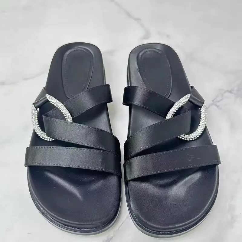 TRAF-Sandalias planas con diamantes de imitación para mujer, chanclas informales con punta redondeada, color negro, para verano, 2024