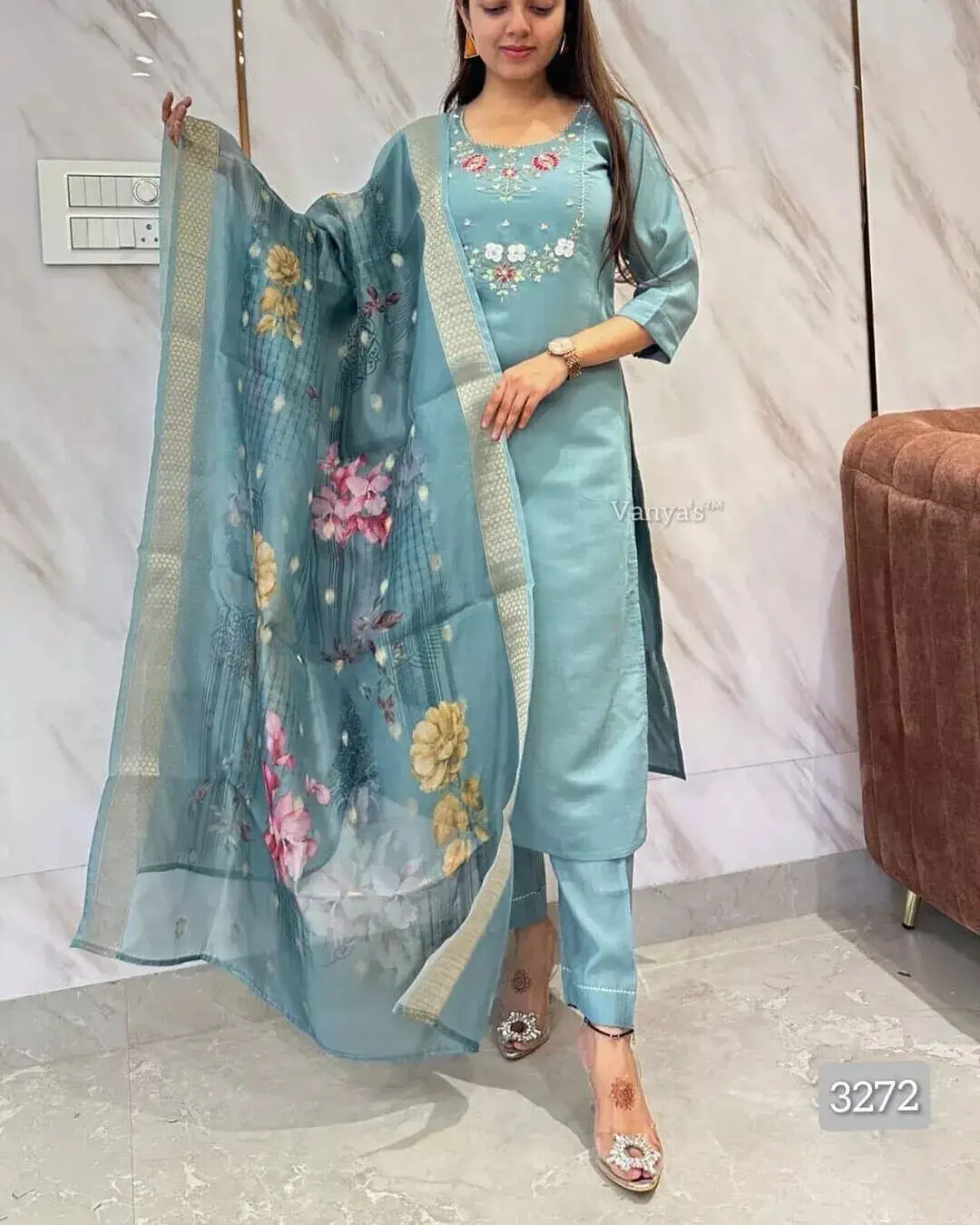 

Indian Salwar Kameez Kurti Set Party Wear Women Salwar Suit