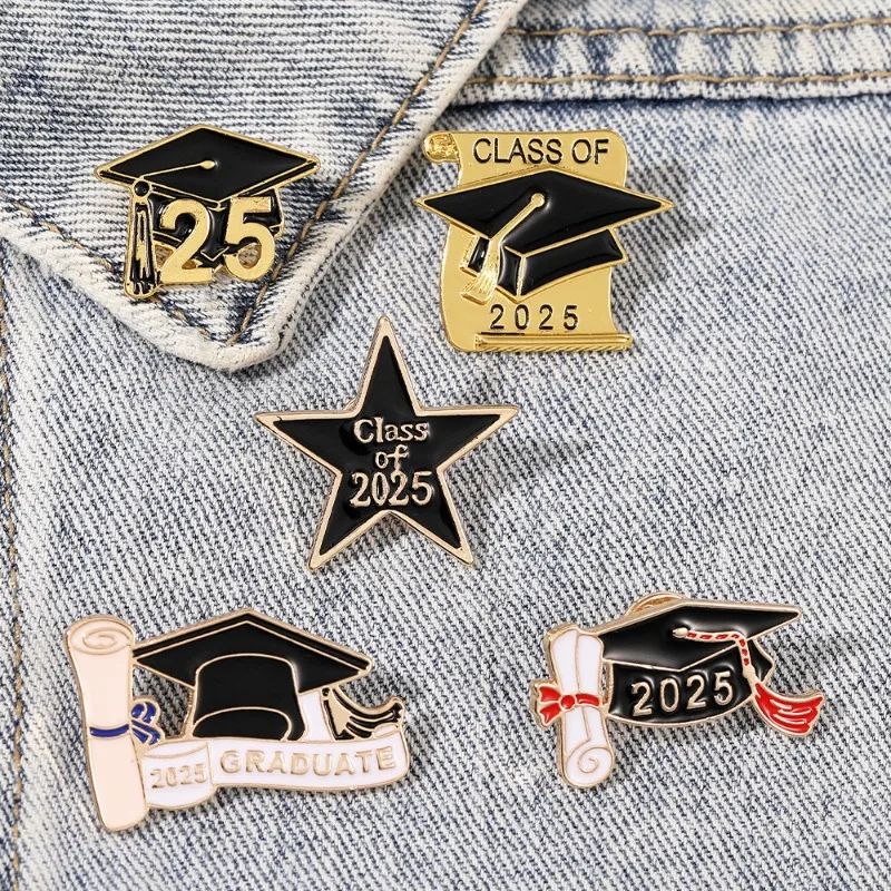 2025 New School Graduation Season Enamel Brooches Creative Flower Bachelor's Hat Lapel Pin Badge Students Friends Jewelry Gifts