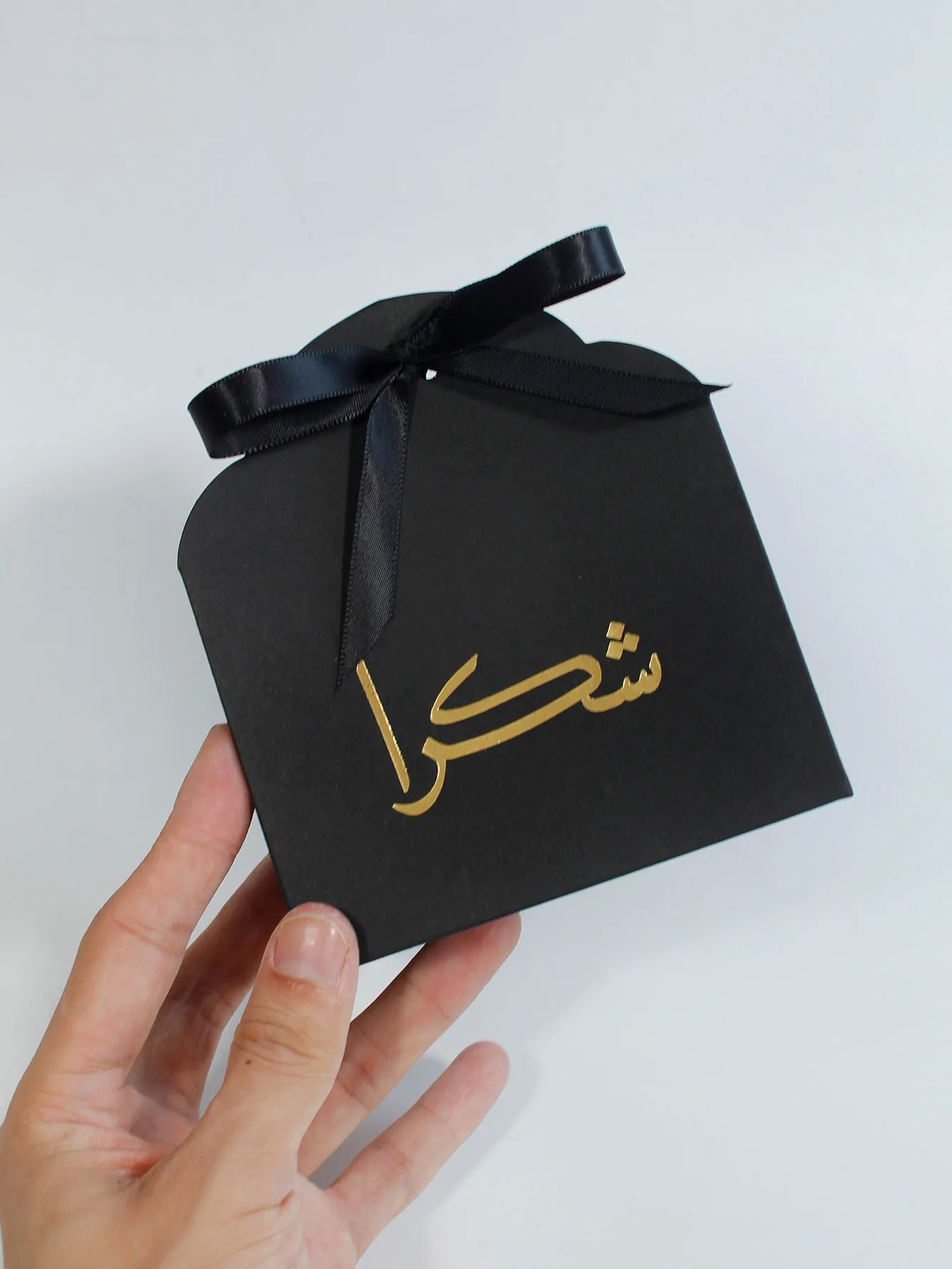Thank you Arabic candy box, holiday decoration gift box, exquisite gold foil green black white paper box candy box