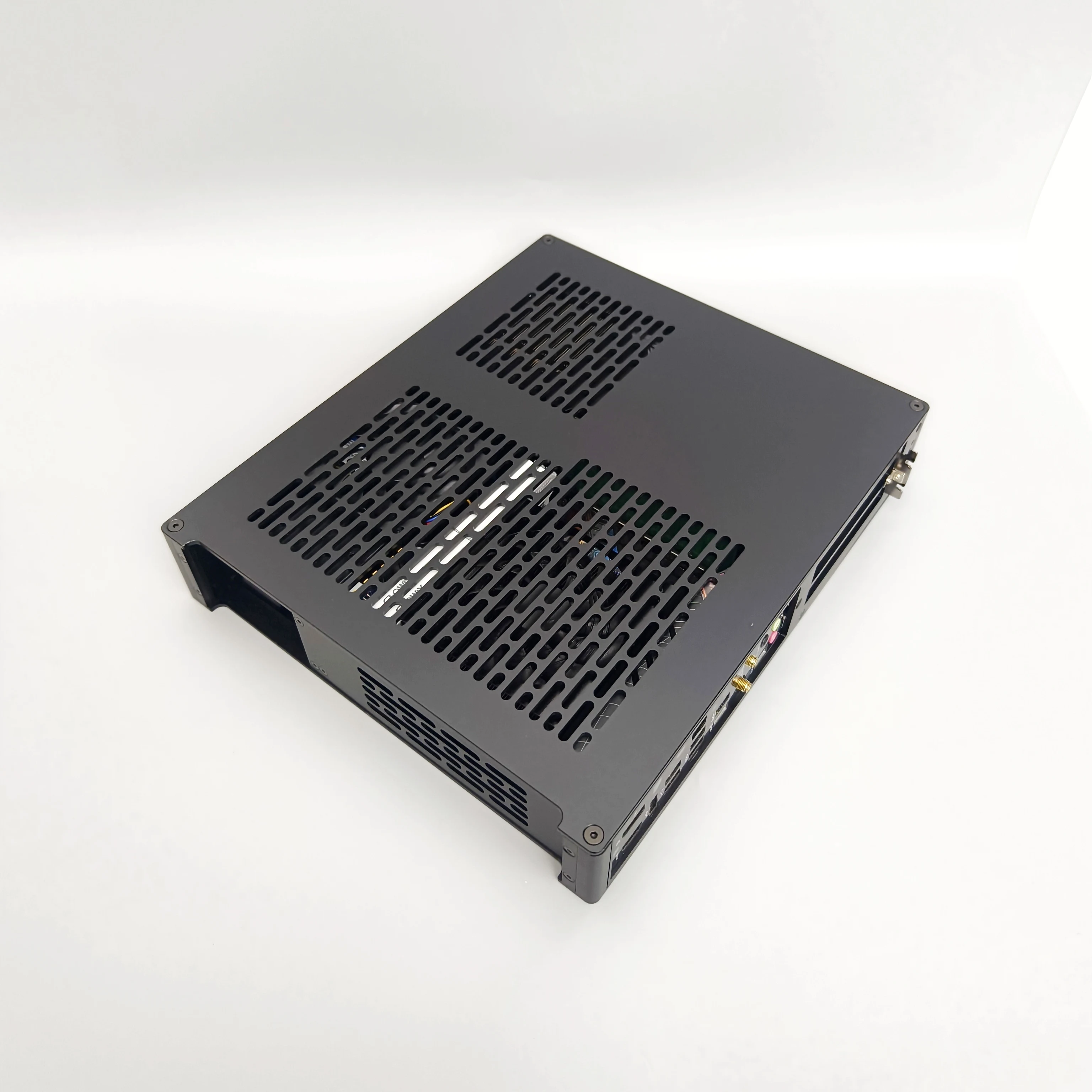 New version of S35 chassis 4-liter portable mini ITX splicing small host, supports dual fan graphics card, small 1U power supply