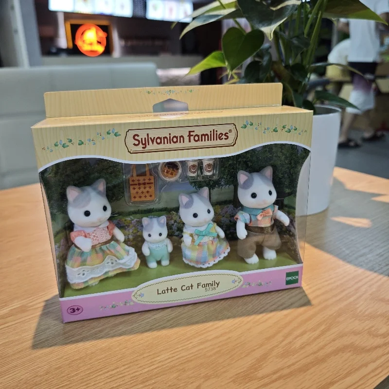 Sylvanian Families Calico Critters Ragazze Giocattoli per bambini Figure anime in miniatura Bambole Giocattoli per bambini Regalo di compleanno Famiglia di gatti latte