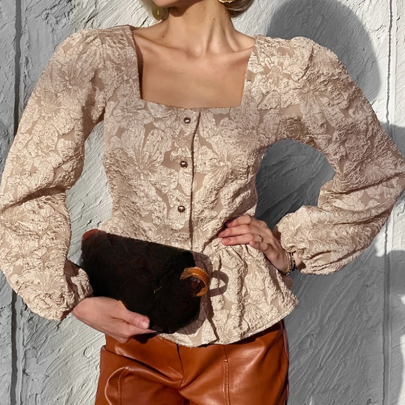 

2026 Тонкая модная блузка с квадратным воротником, винтажные жаккардовые плиссированные блузки, корейская туника с пышными рукавами, рубашки с рюшами