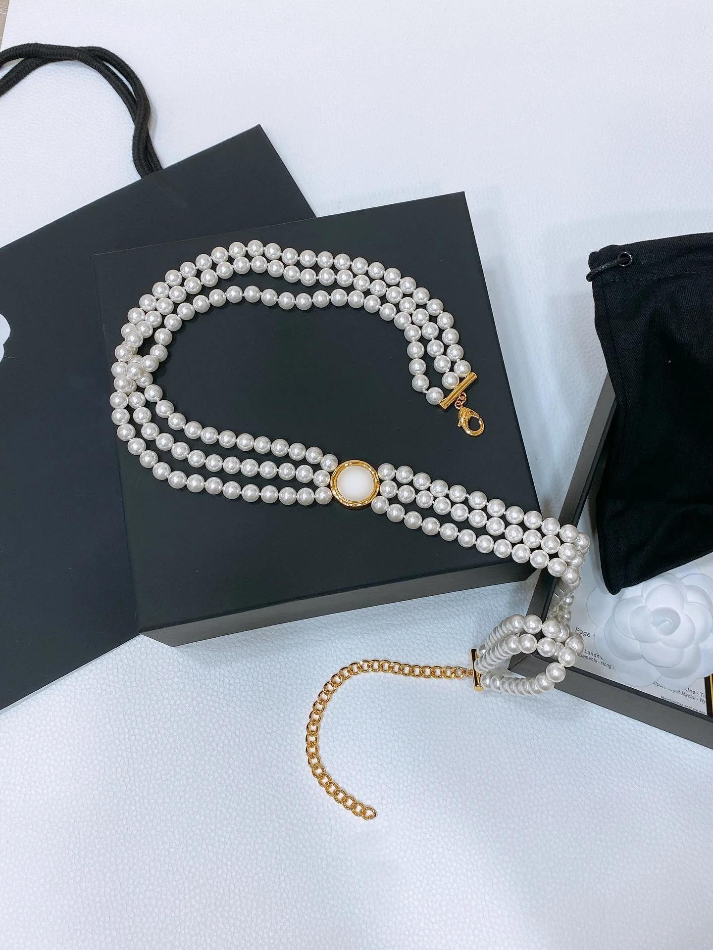 Fashion brand letter pearl new metal waist chain