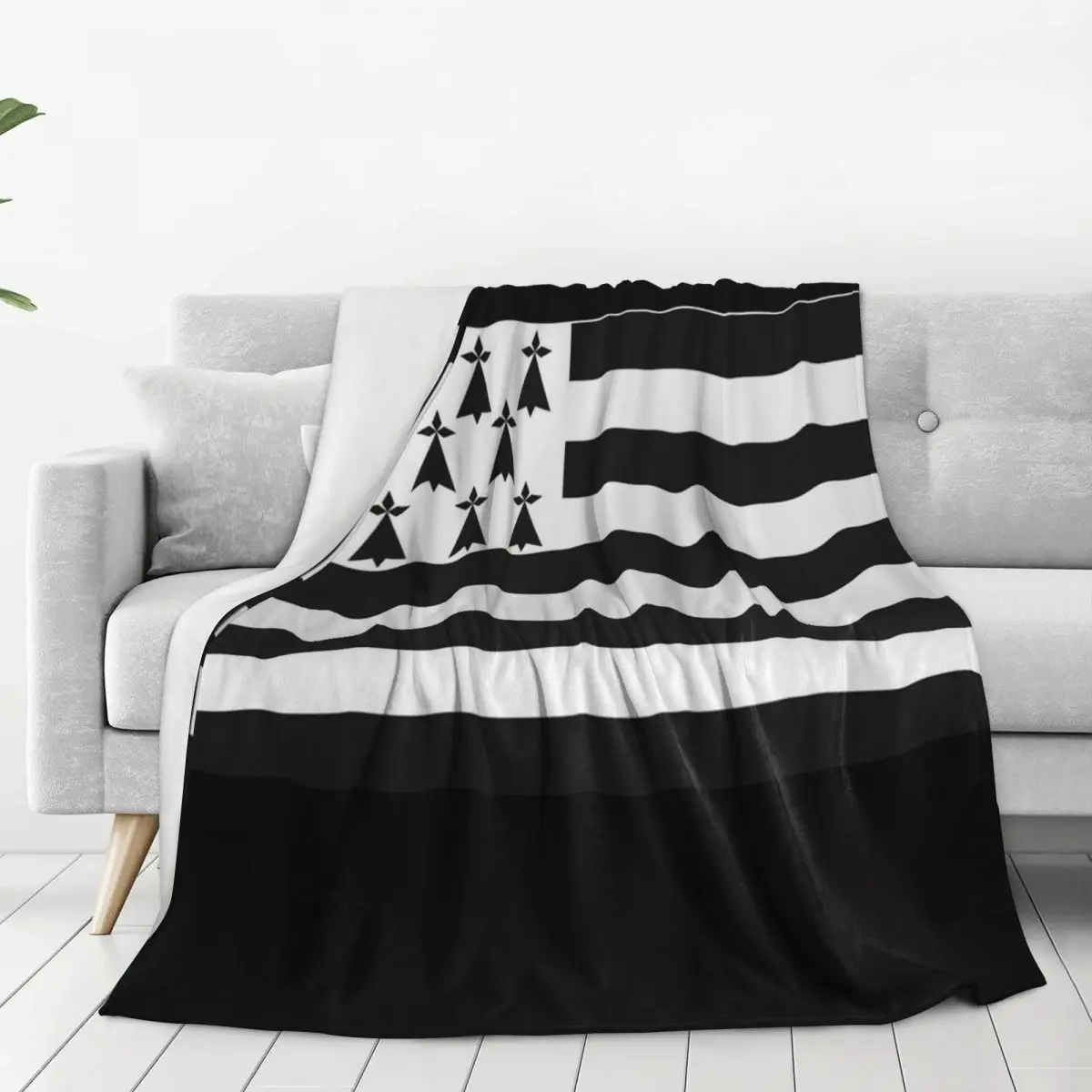 Flag Of Brittany Drapeau Breton Gwenn-Ha-Du Ermine Blanket Fleece Multi-function Sofa Throw Blankets For Home Throws Bedspread