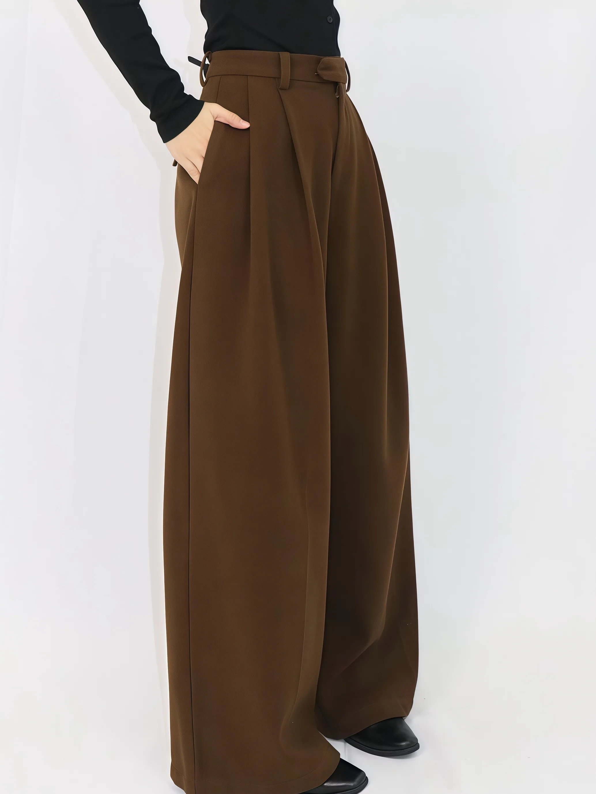 

Thiened Woolen Khaki Suit Pants Women's Loose Fit High Waist Drapey Sle Casual Trousers Vintage Pattern Button Closure