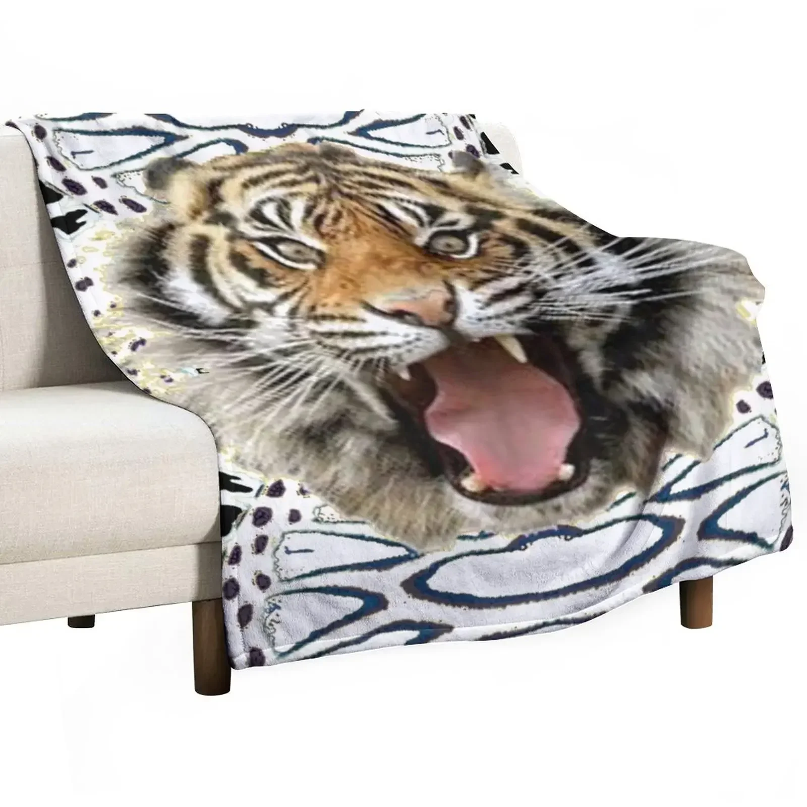 

WHITE TIGER ABSTRACT ART Throw Blanket Blankets For Bed Beach Blankets For Baby Flannels Blankets