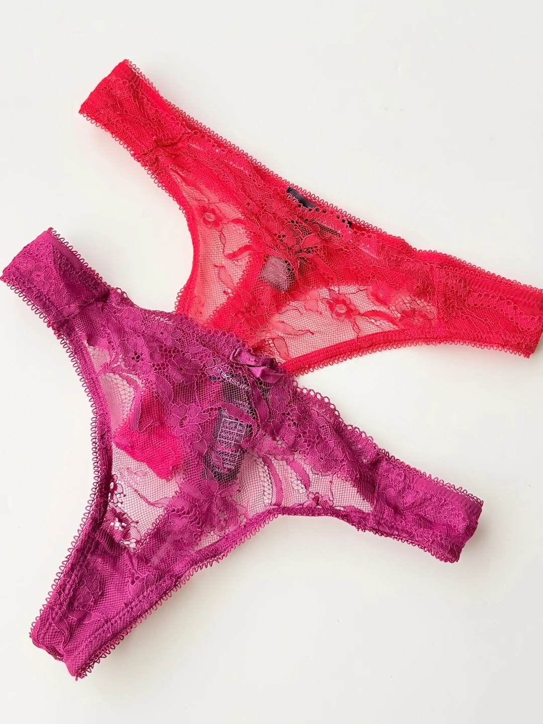 calcinha-t-string-sexy-de-renda-feita-a-mao-confortavel-e-sem-costura-para-mulheres-jovens