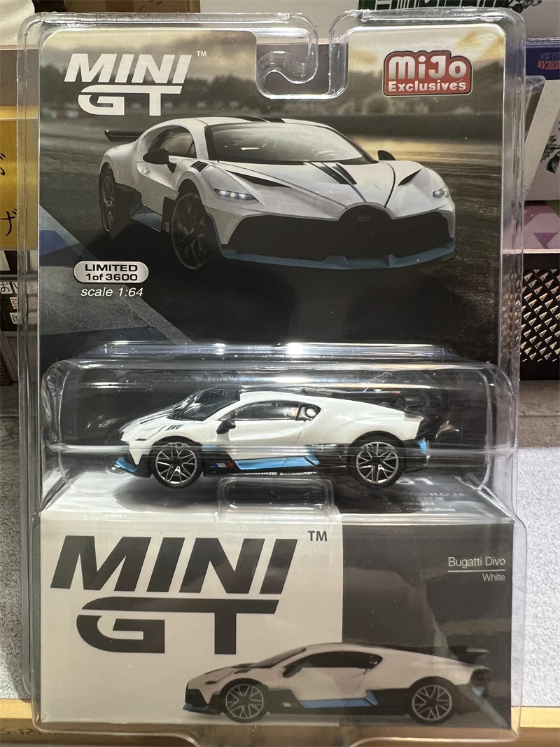 

TSM MINIGT 1/64 # 661 Bugatti Divo White Die-cast alloy car model collection display gifts