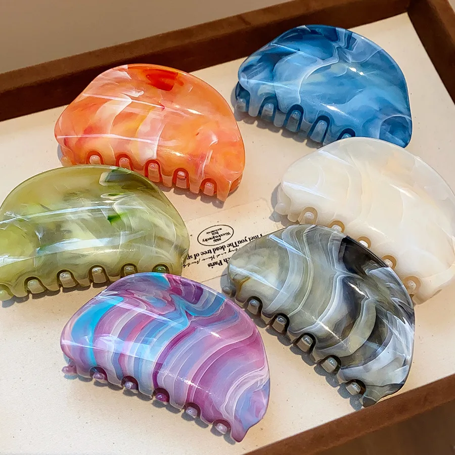 

6 Colors Irregular Smuding Print Hair Claw Clips Retro Half Tie Acrylic Shark Clip Daily Ponytail Holders Women's Accessories M