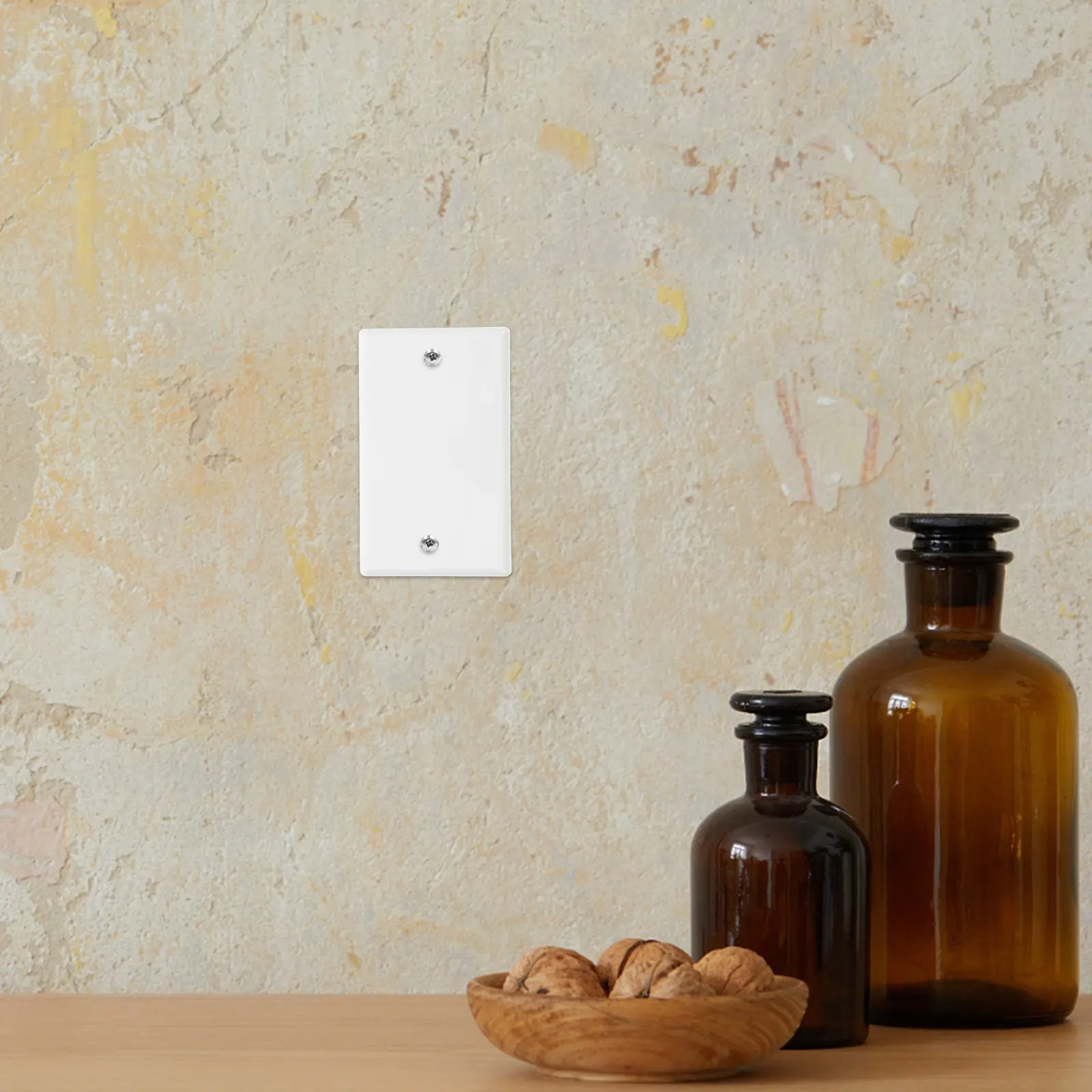 10Pcs White Electrical Outlet Blank Wall Plate Covers Switch Plastic Water Resistant Decorative Use for Home Office