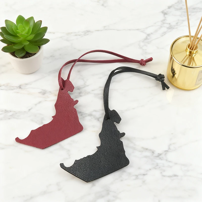 1pc The United Arab Emirates Map Shaped PU Leather Pendant, Trendy Bag Charm for Backpacks, Creative Hanging Jewelry Accessory f