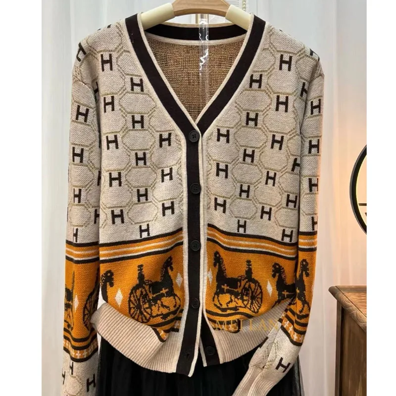 Women Clothing Letter Vintage Knitted Cardigan Spring Autumn V-neck Fashion Casual Loose Sweaters