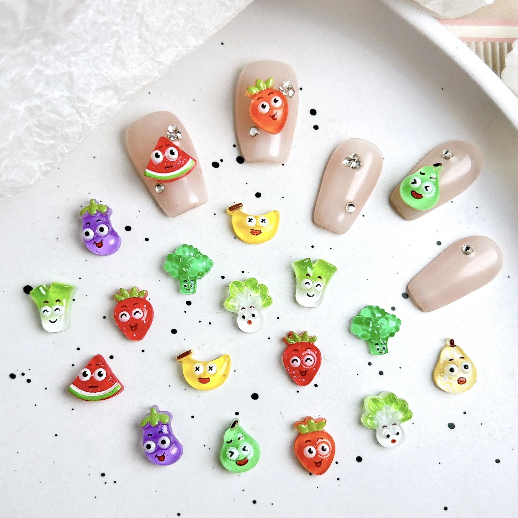 20 pièces nouveauté créatif échalote aubergine carottes légumes ongles breloques peculiar banane poire Fruits résine Nail Art décorations bricolage